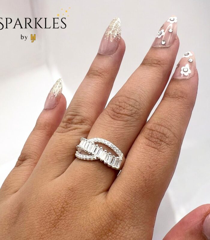 PURE ESSENCE RING - 925