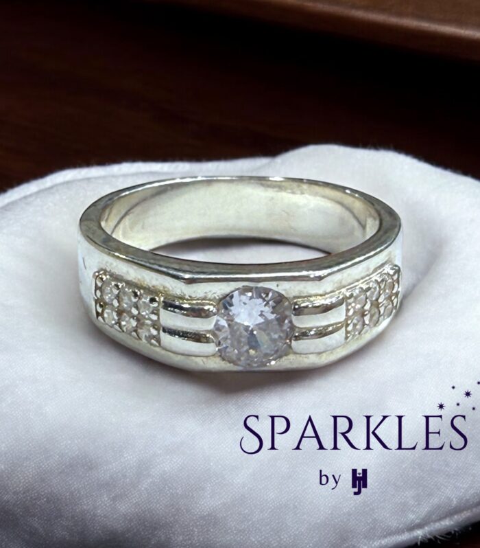 THE CLAWED SOLITAIRE - 925
